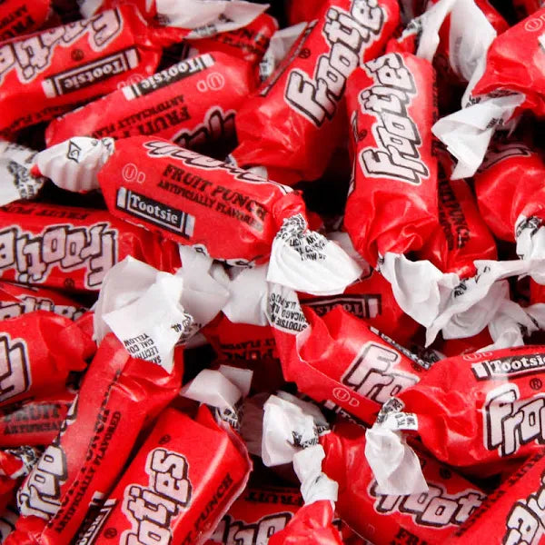 Tootsie Fruit Chews Assorted Fruit Rolls NET WT 5.07 oz (143 g) Extra Value Bag
