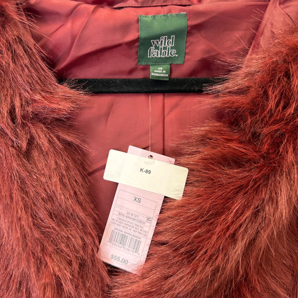 K-89 Wild Fable Women's XS Short Faux Fur Jacket - Burgundy