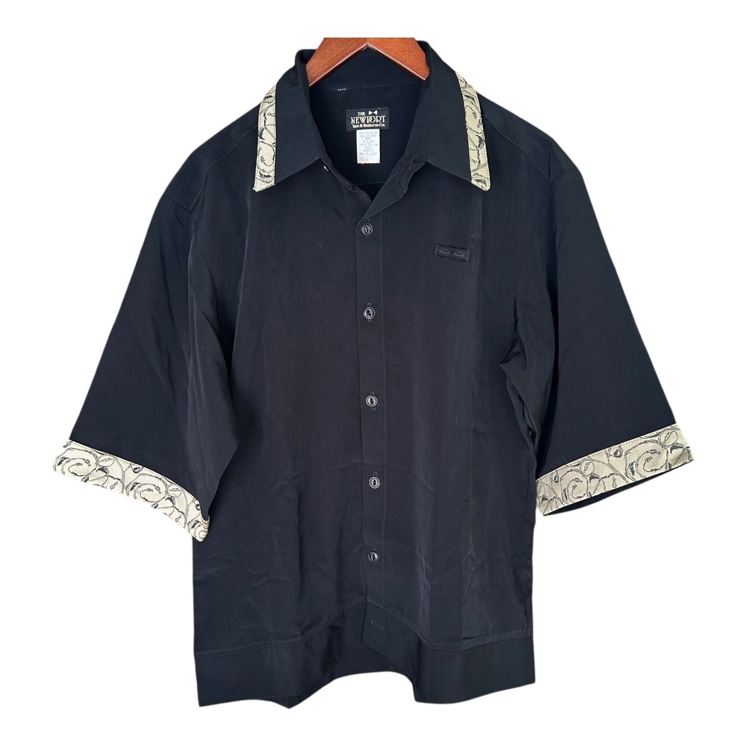 Newport Black Button-Up Shirt W/ Abstract Trim Design Short Sleeve Small