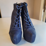 Qupid Women's Size 7.5 Blue Faux Suede Platform Ankle Booties Stiletto Heels