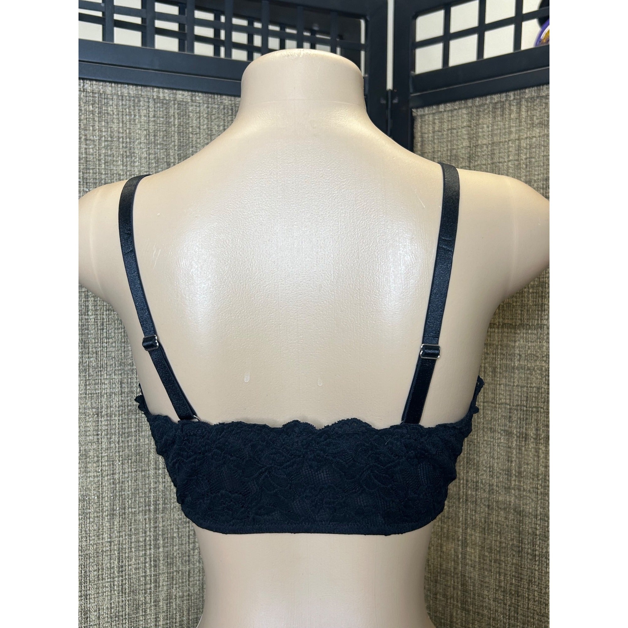 DG-124 Adored By Adore Me Black Lace Blythe Bralette XL Adjustable Straps