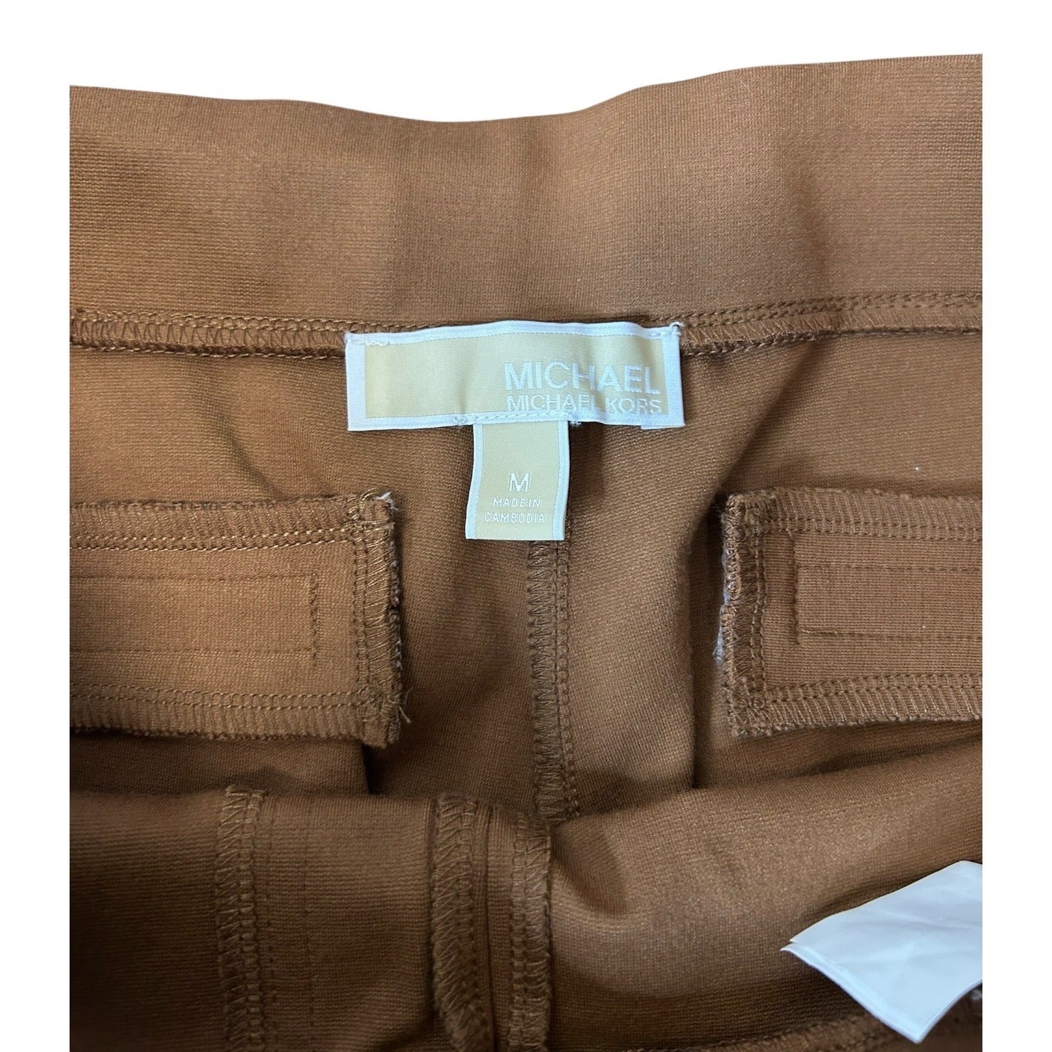TG-45 Michael Kors Women’s Size Medium Brown Trousers with Gold Tone Button