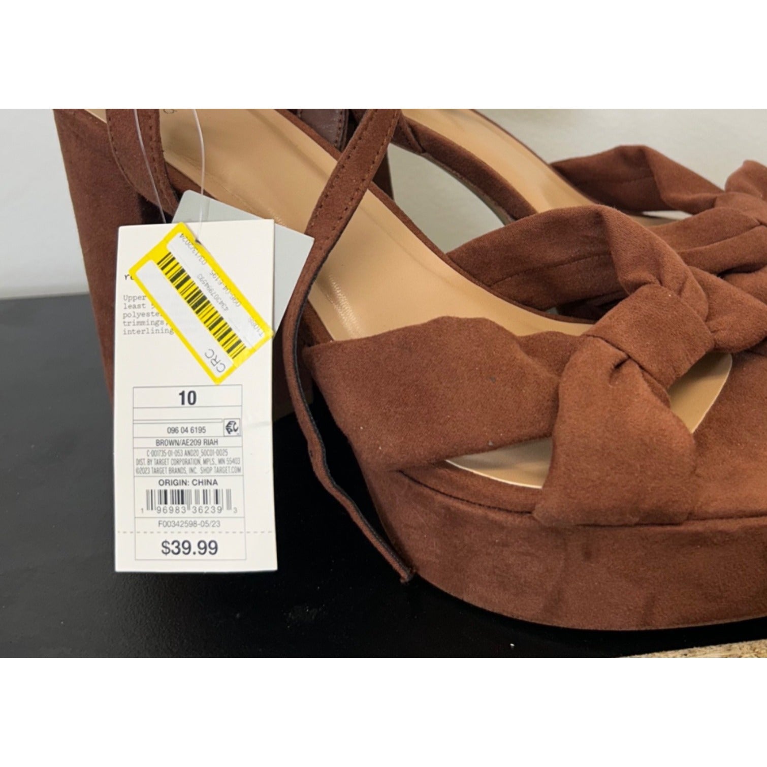 K-34 A New Day Women's Riah Platform Heels in a Brown Faux Suede Size 10
