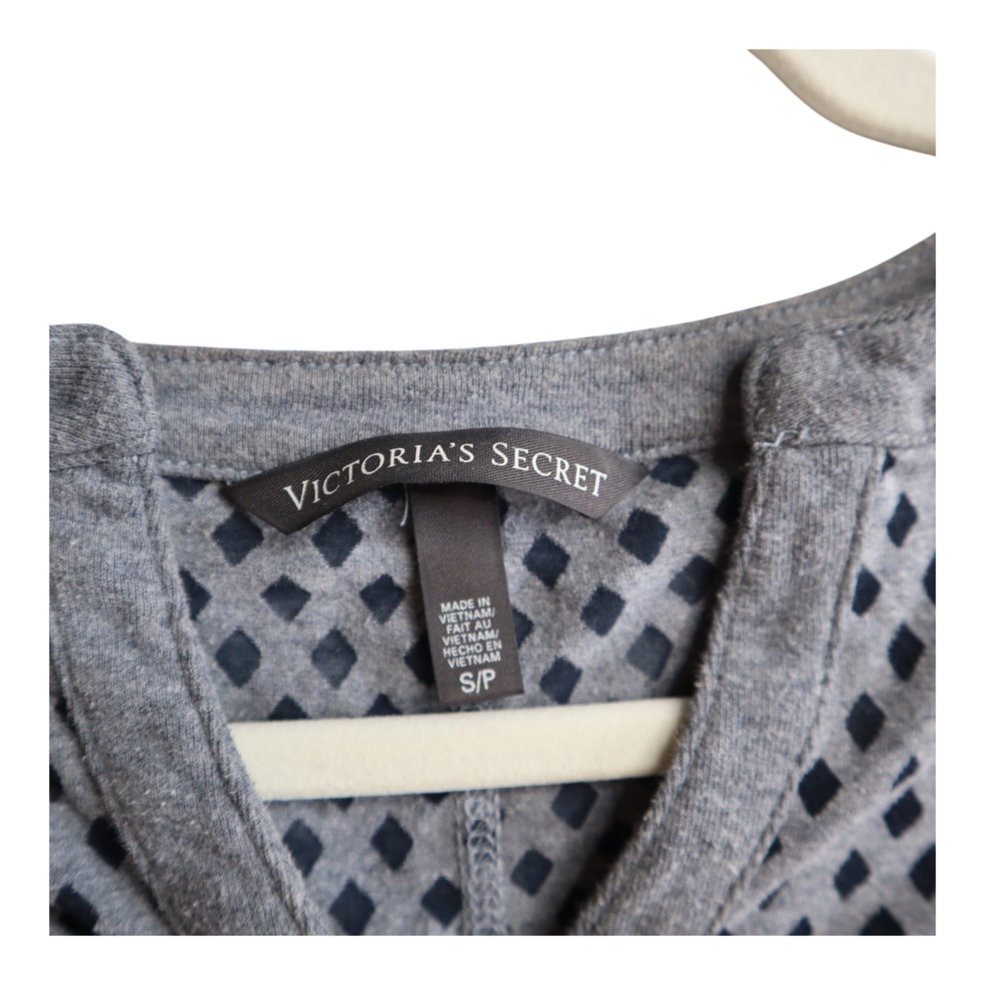 Victoria's Secret Gray V-Neck Half Button Up Elbow Length T-Shirt Size Small