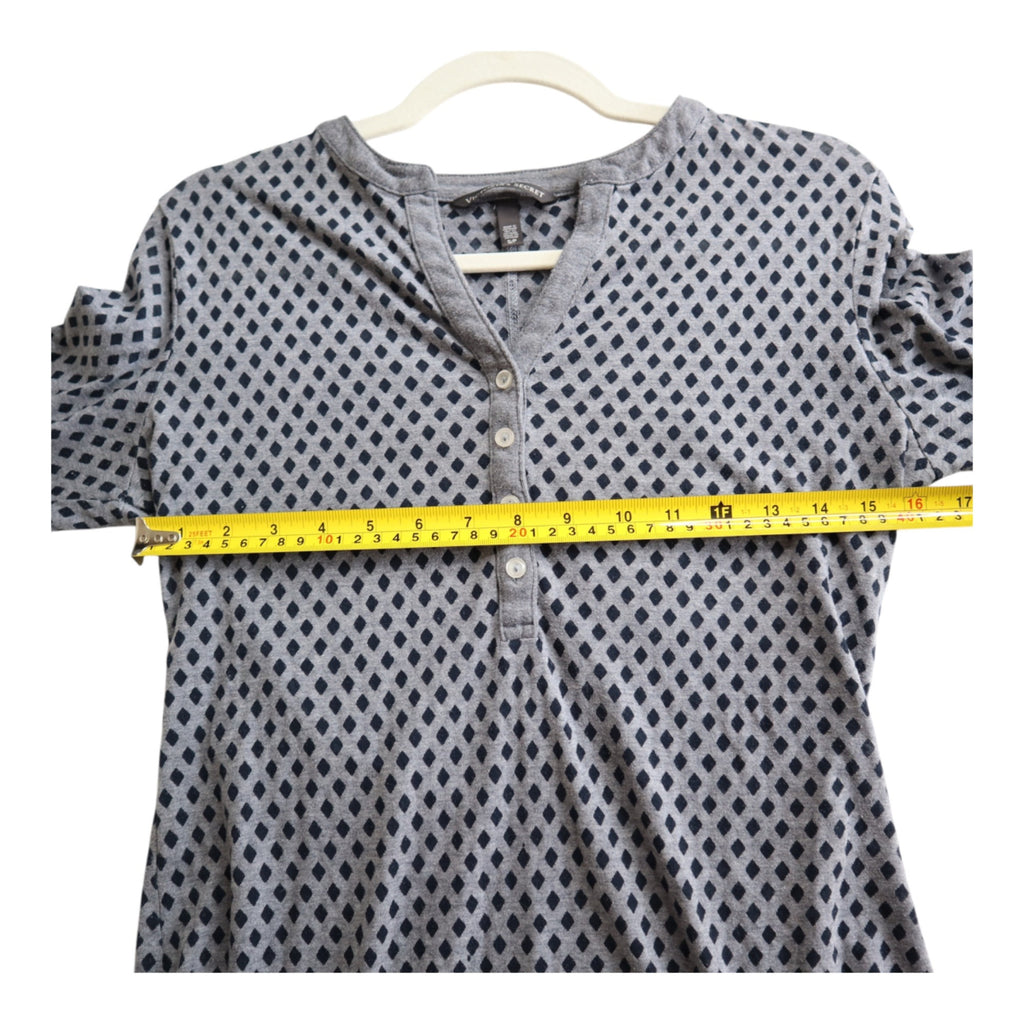 Victoria's Secret Gray V-Neck Half Button Up Elbow Length T-Shirt Size Small