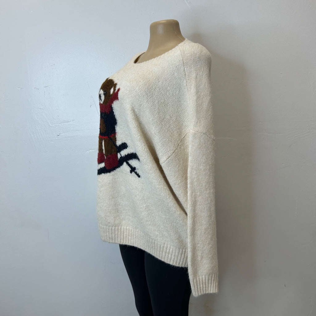 K-106 Wild Fable Women's Beige Sweater With Skiing Teddy Bear Design Size XL