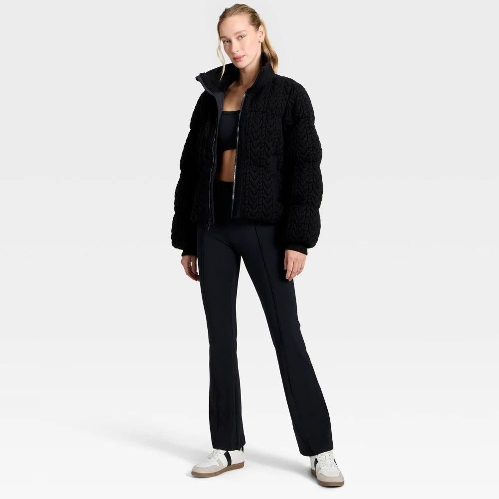 K-101  Women's Puffer Jacket - Black Size Medium
