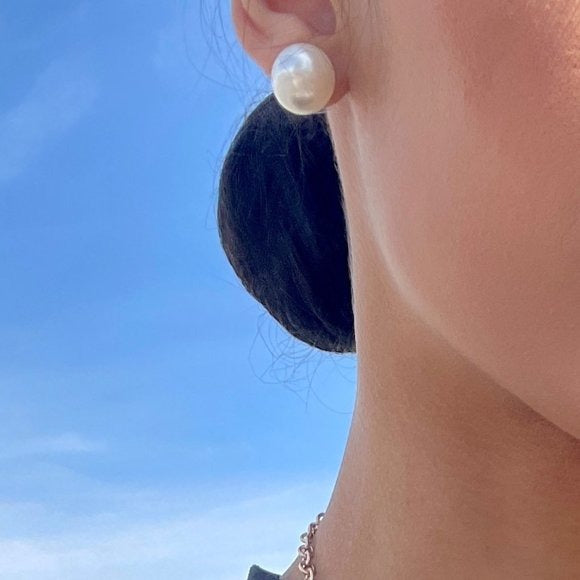 Mia Studio Gold Chain Necklace & Pearl Drop Earrings Set