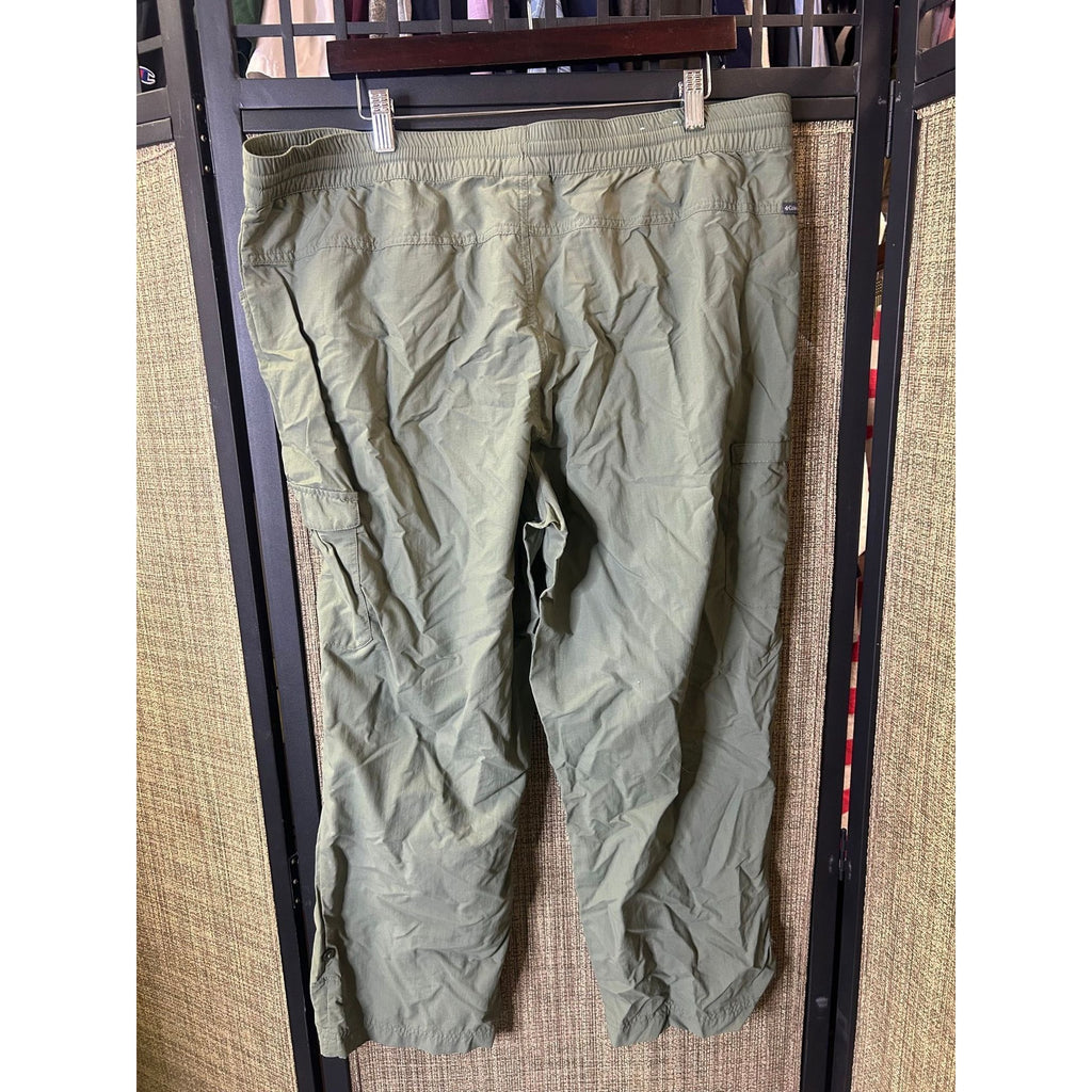 #1015 Columbia 2XL 27L Green Elastic Waist Cargo Pants Lightweight Outdoor Wear