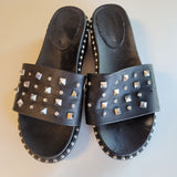 Forever Women's Size 5.5 /6 Black Studded Flip Flop Slide Sandals