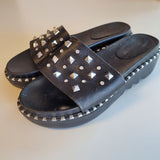 Forever Women's Size 5.5 /6 Black Studded Flip Flop Slide Sandals