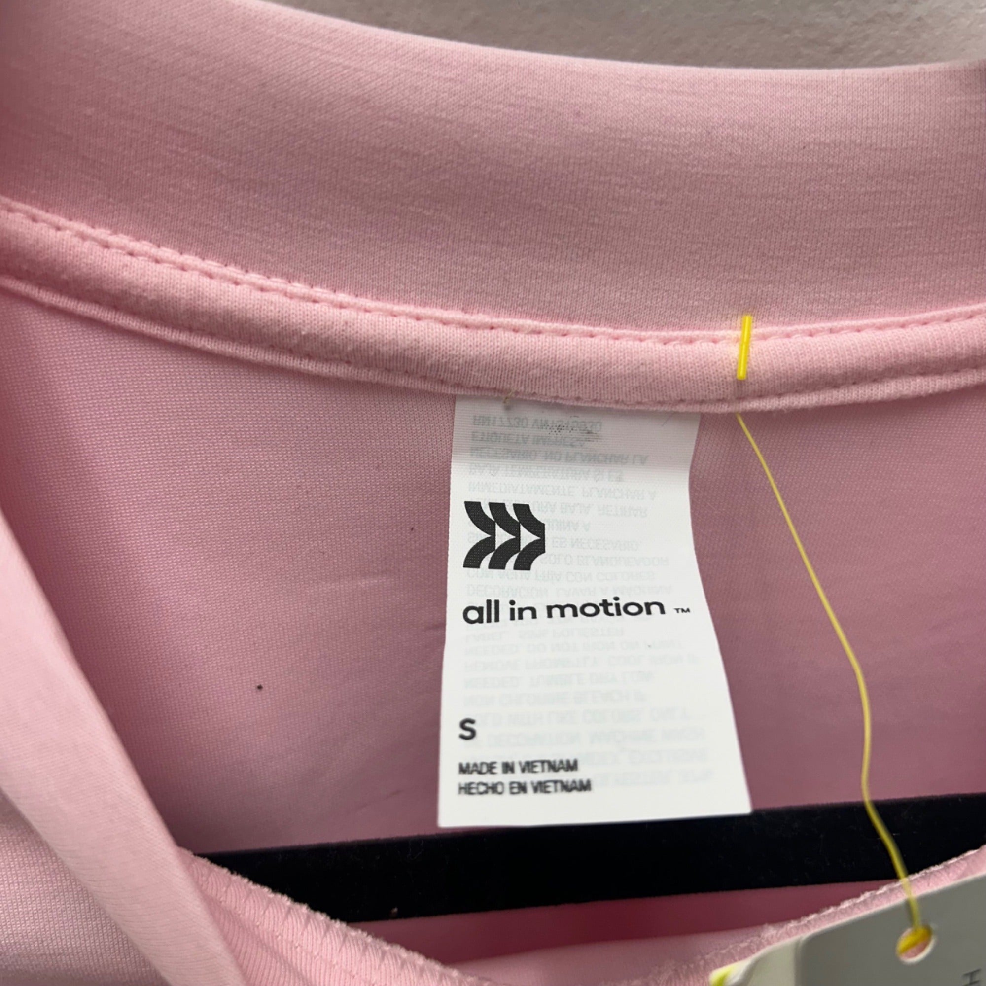 K-165 All in Motion Women's Small Lace Trim Crewneck Sweatshirt Light Pink