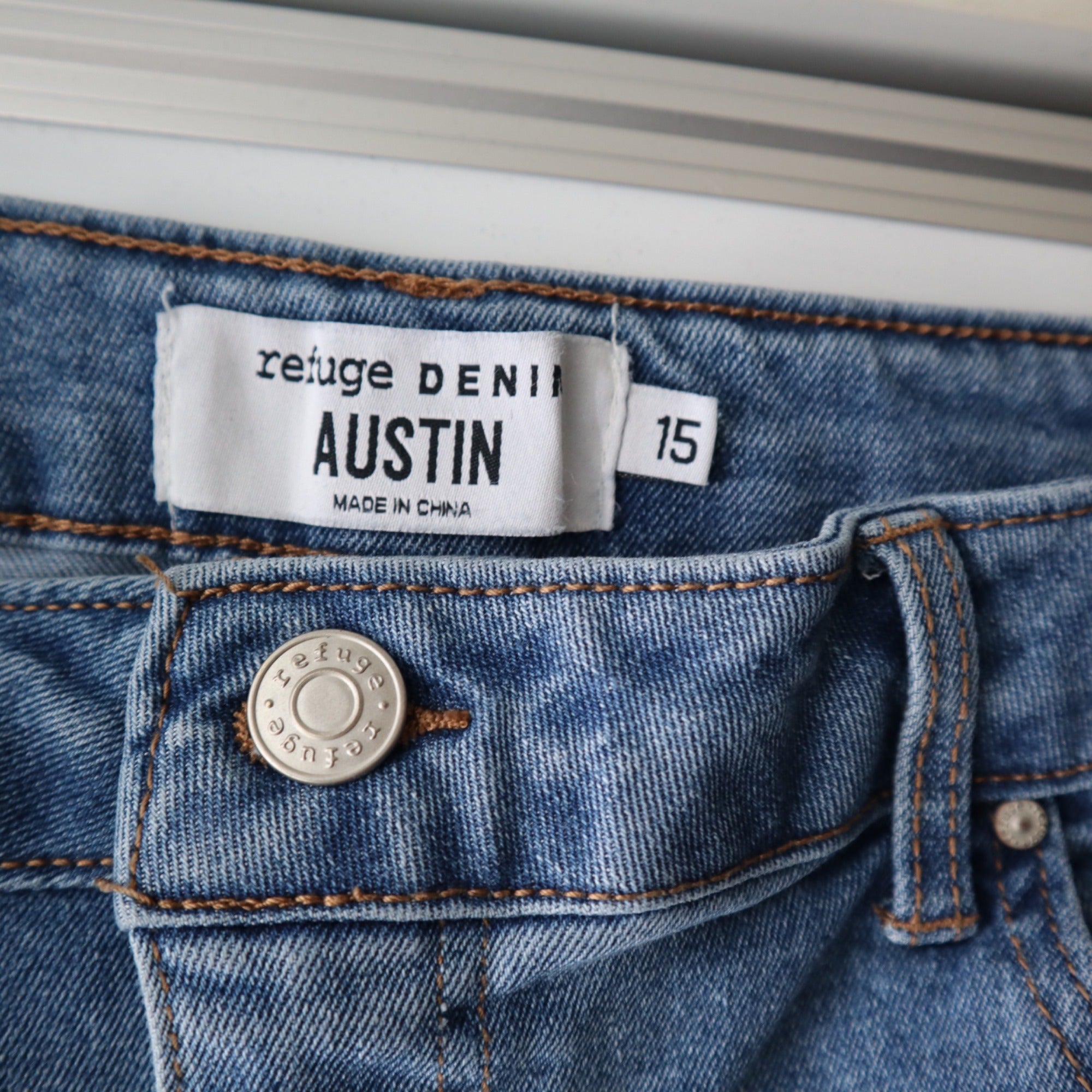 #925 Refuge Denim Austin Retro Style Flared Women's Jeans Blue Size 15