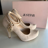 Just Fab "Repunzel" Nude Tan Closed Toe Pumps, 4" Heels Women's Size 6.5