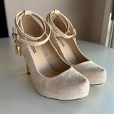 Just Fab "Repunzel" Nude Tan Closed Toe Pumps, 4" Heels Women's Size 6.5