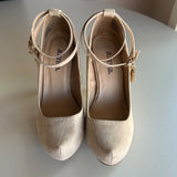 Just Fab "Repunzel" Nude Tan Closed Toe Pumps, 4" Heels Women's Size 6.5