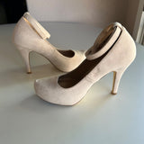 Just Fab "Repunzel" Nude Tan Closed Toe Pumps, 4" Heels Women's Size 6.5