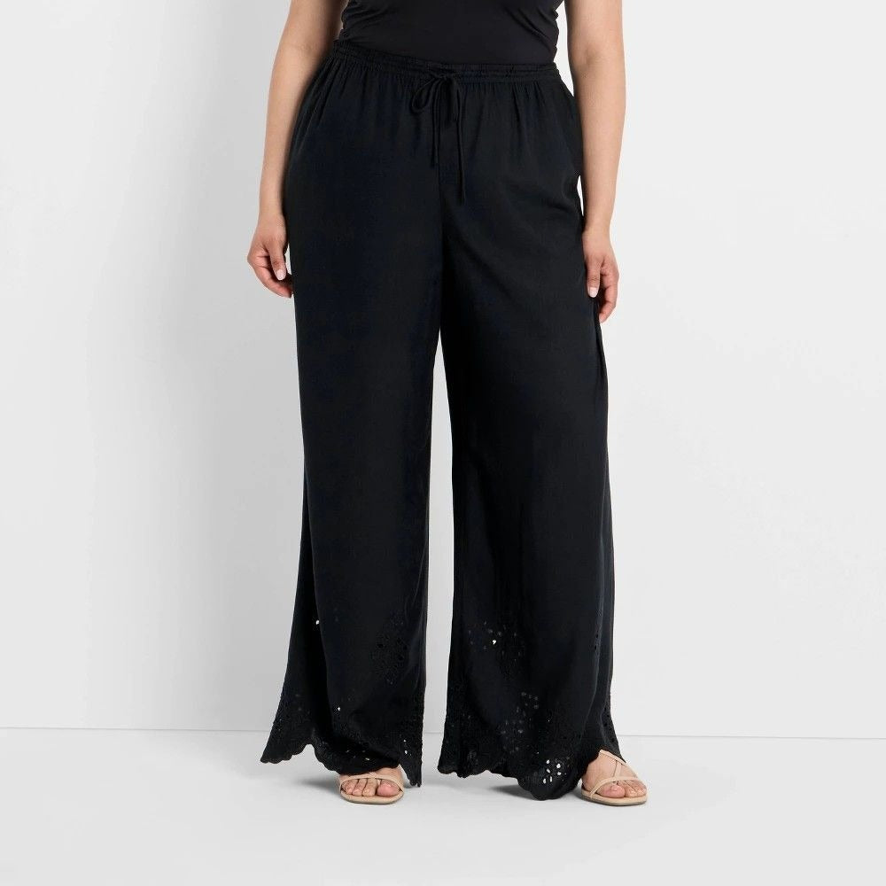 K-142 Future Collective Women's XXL Black High-Rise Wide Leg Pull-on Pants