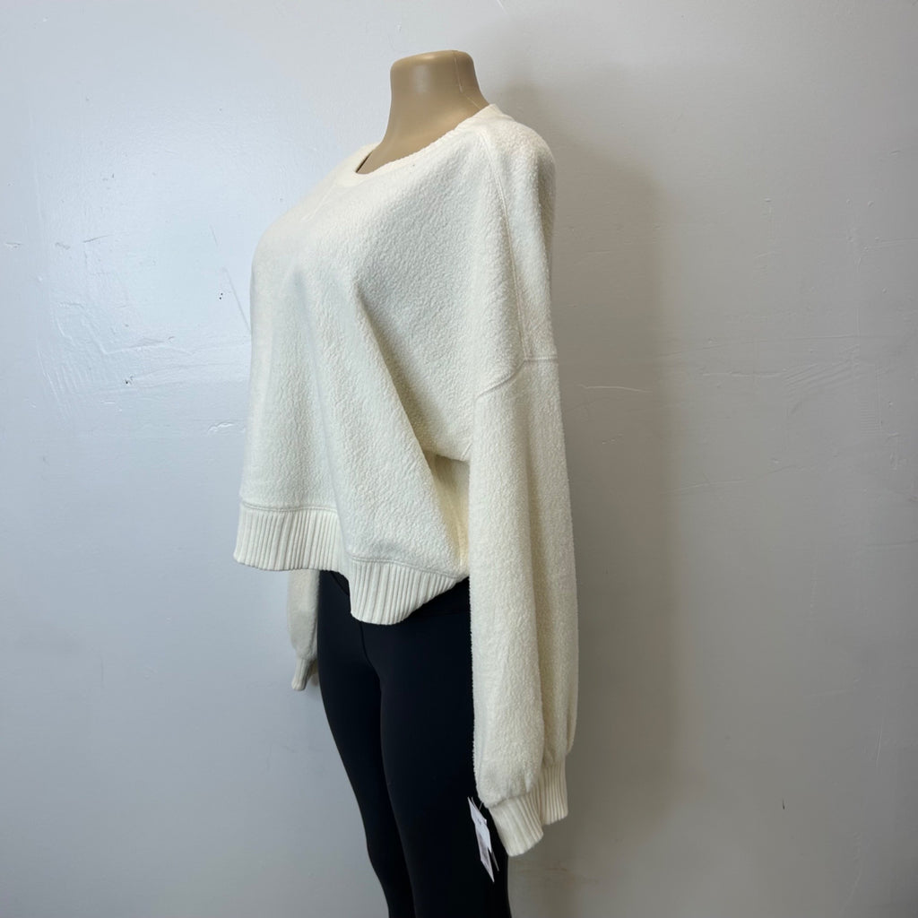 K-98 Auden Women's Teddy Pullover Sweatshirt - White Size XXL