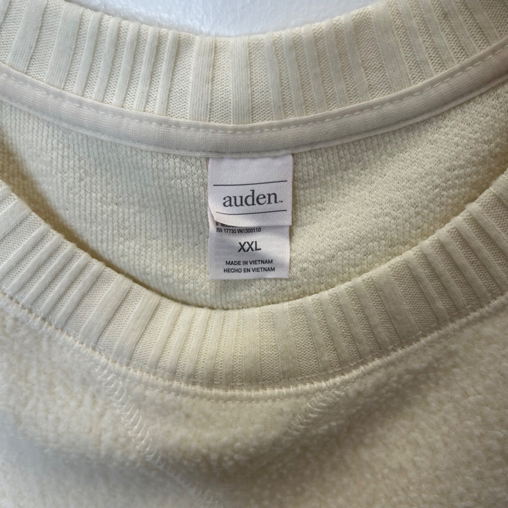 K-98 Auden Women's Teddy Pullover Sweatshirt - White Size XXL