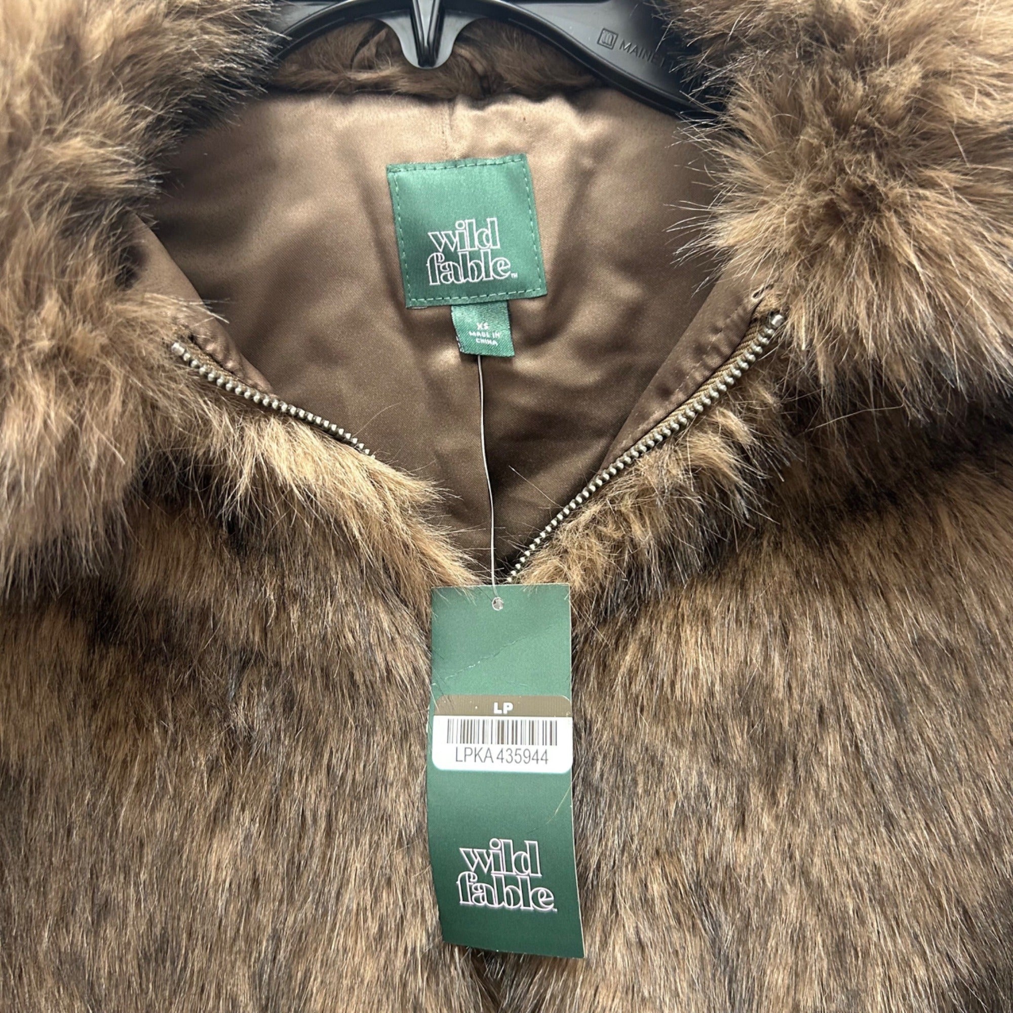 K-153 Wild Fable Women's XS Faux Fur Cropped Jacket Brown Winter Coat