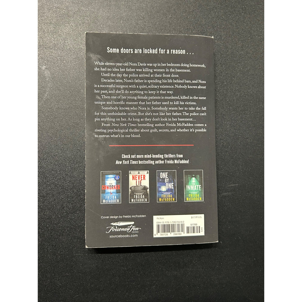 The Locked Door By Freida McFadden Paperback