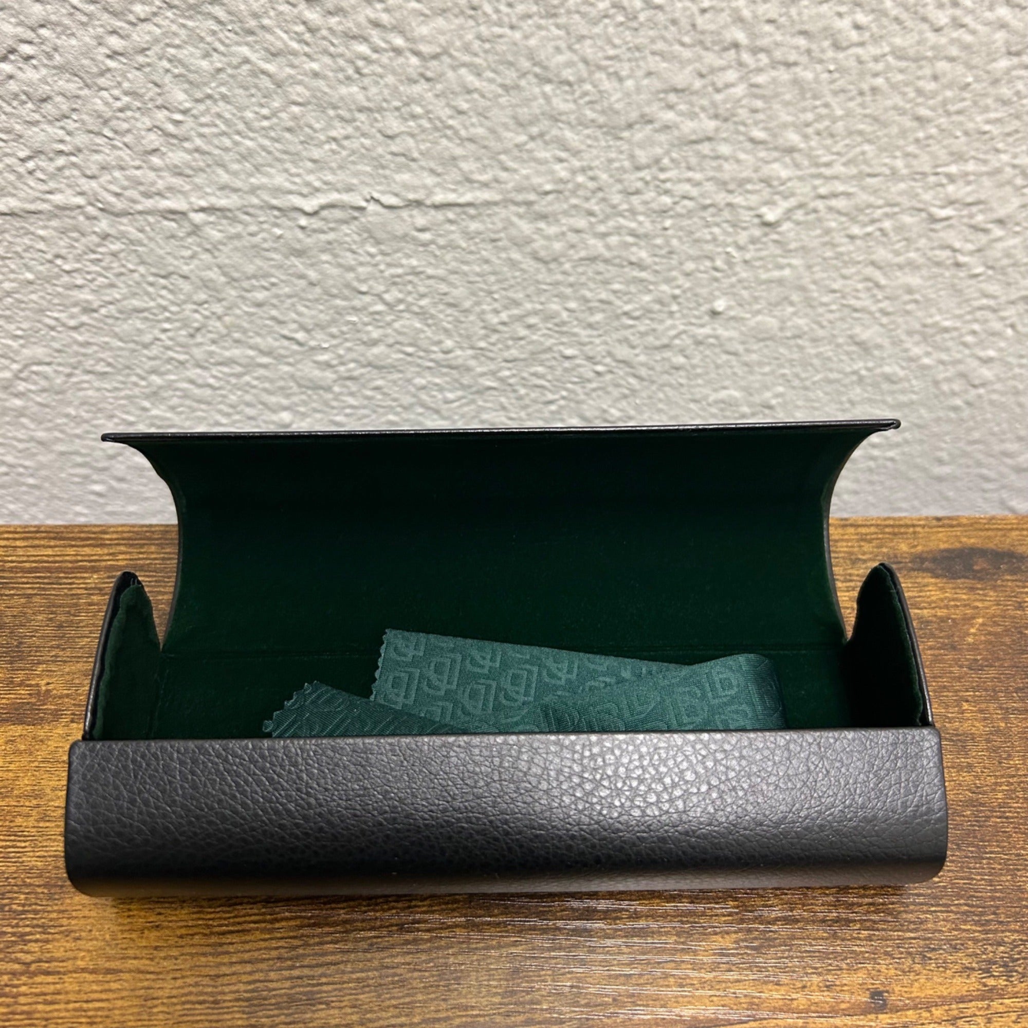 Eyewear By David Beckham Black Leather Glasses Case With Cleaning Cloth