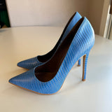 Shoe Republic LA Blue Faux Crocodile High Heel Pumps Size 7