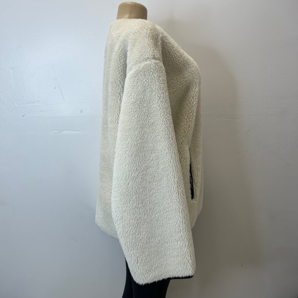 K-110 Universal Thread Women's Faux Sherling Coat - Cream Size Large