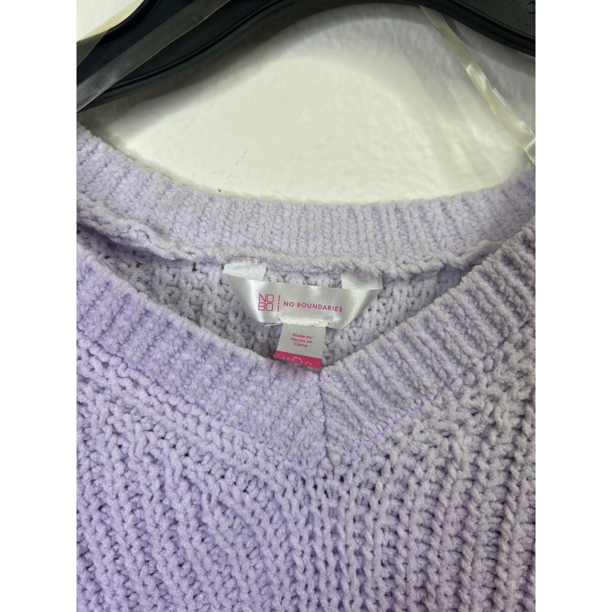 #1082 No Boundaries Women's Lavender Knit V-Neck Long Sleeve Sweater Size XL