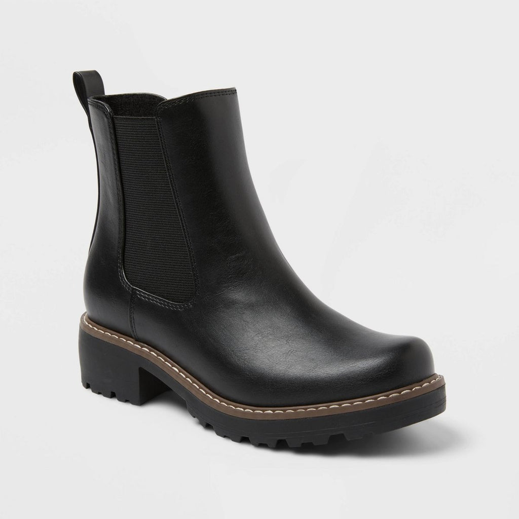 K-9 Universal Thread Size 6 Women's Celina Chelsea Boots w/ Memory Foam Insoles