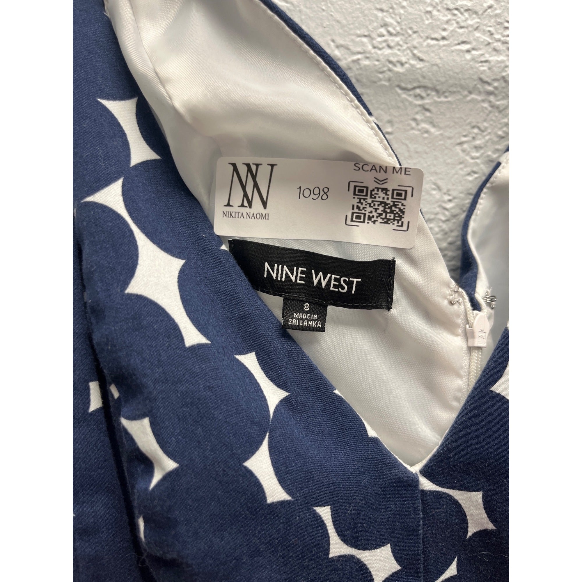 #1098 Nine West Navy & White Sleeveless A-Line Dress With Geometric Print V-Neck Size 8