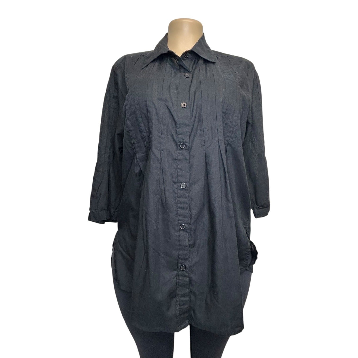 DG-102 Kommotion NY Petite Black Tunic-Length Button-Up Shirt Pintuck Details