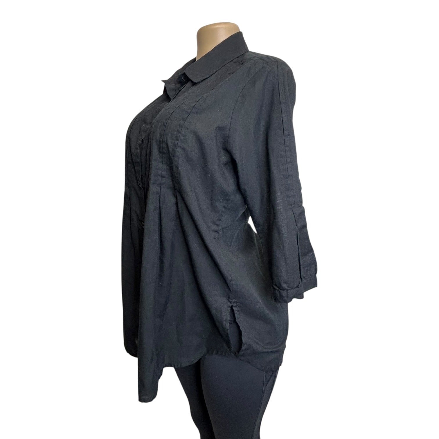 DG-102 Kommotion NY Petite Black Tunic-Length Button-Up Shirt Pintuck Details