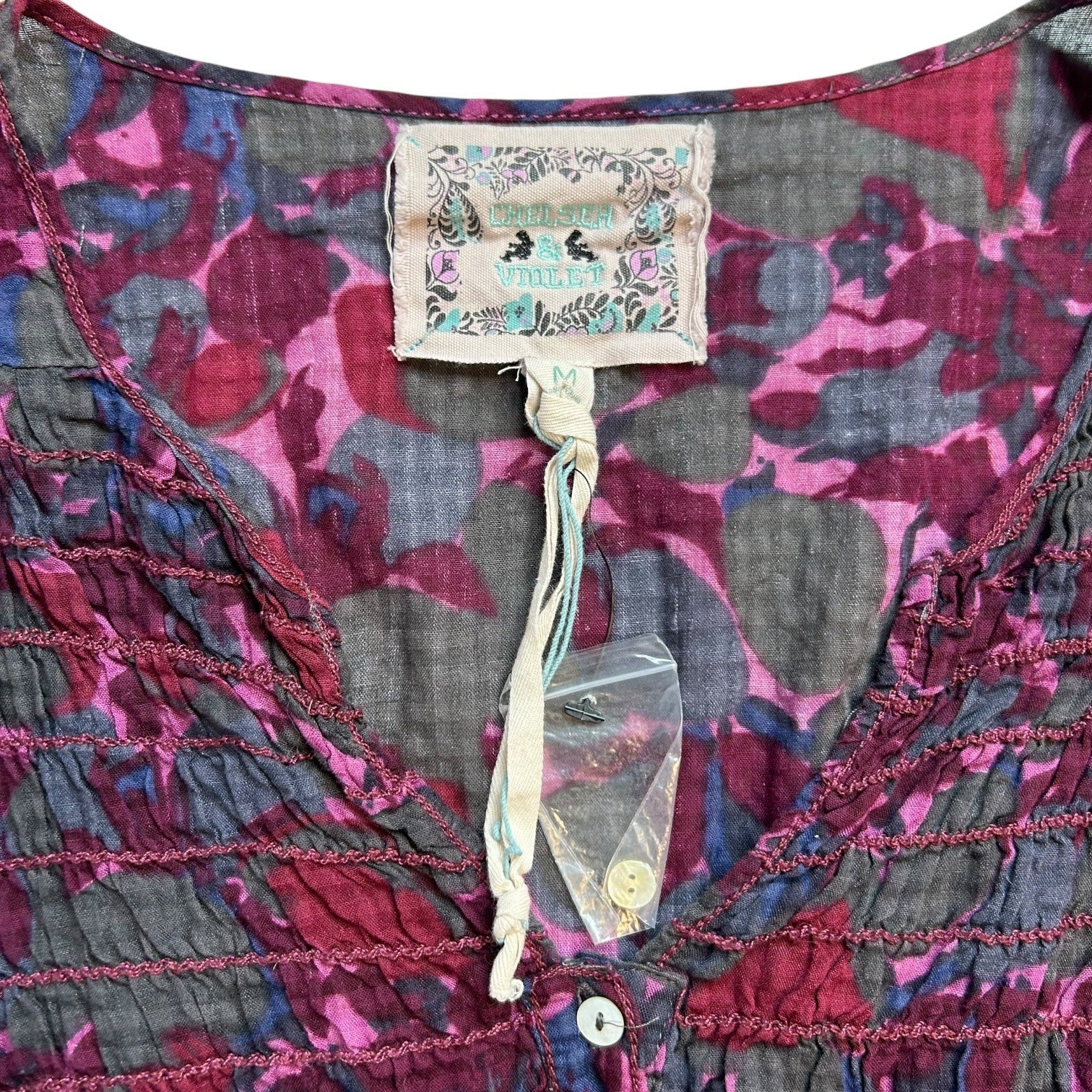 Chelsea and Violet Women's Medium Purple Floral Print Mini Dress New with Tags