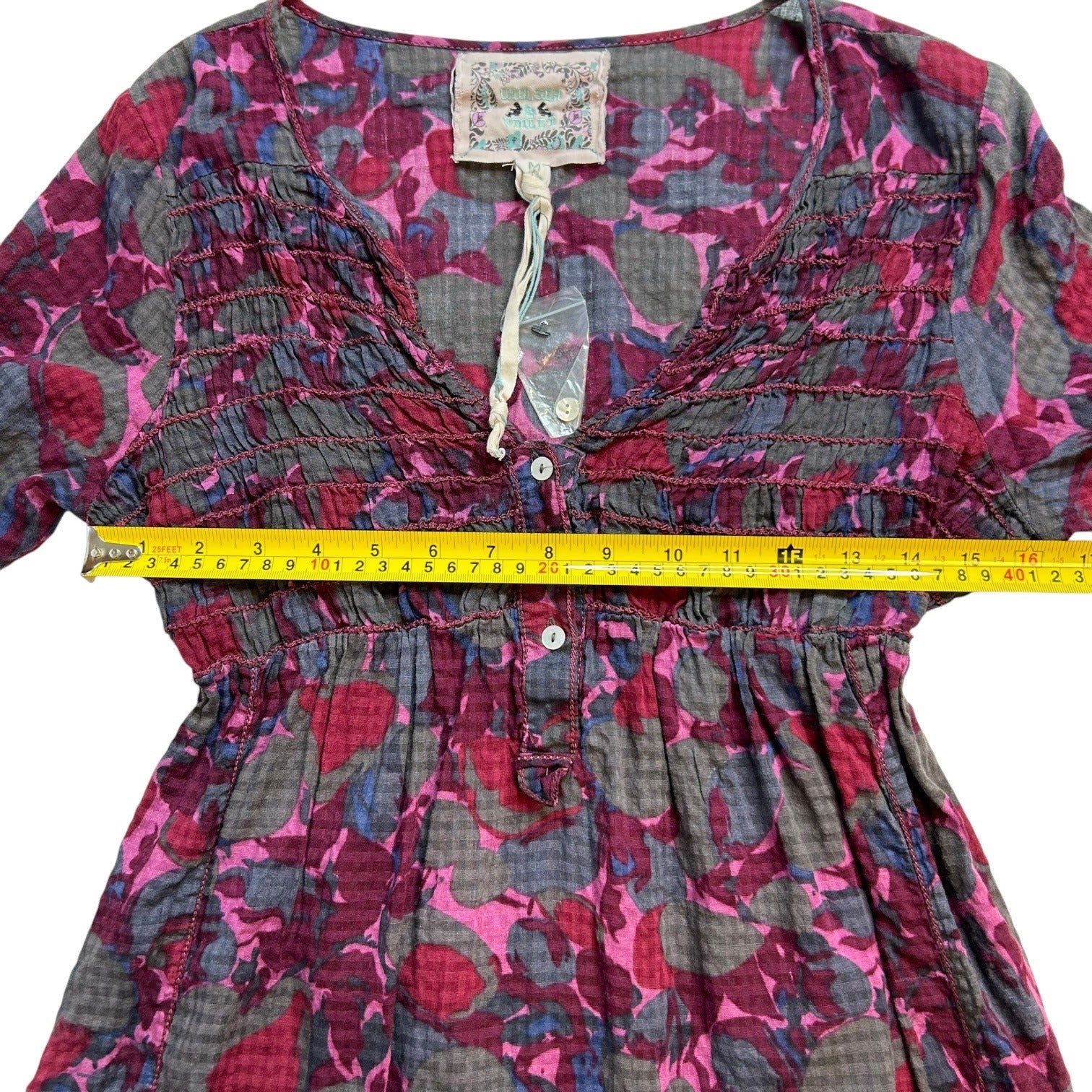 Chelsea and Violet Women's Medium Purple Floral Print Mini Dress New with Tags