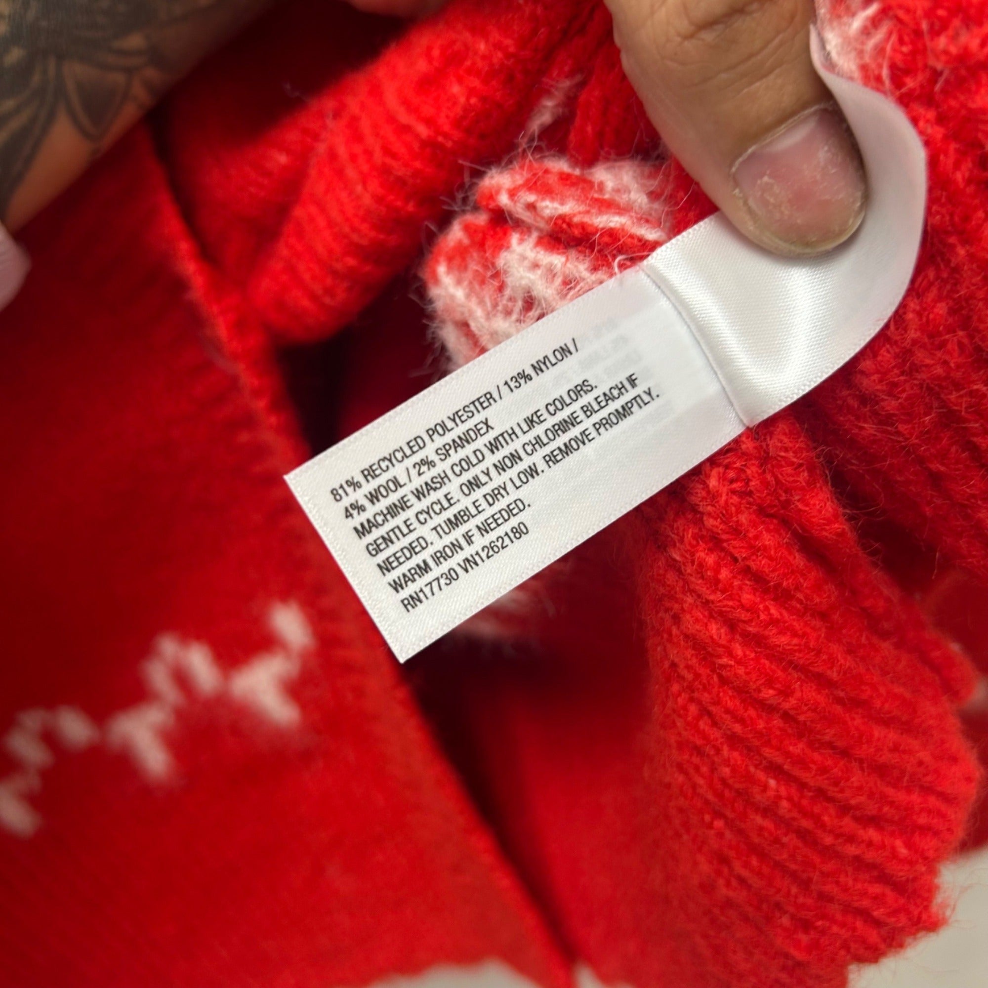 K-162 Universal Thread Fair Isle Button Front Knit Cardigan Sweater Red Women's Size Medium
