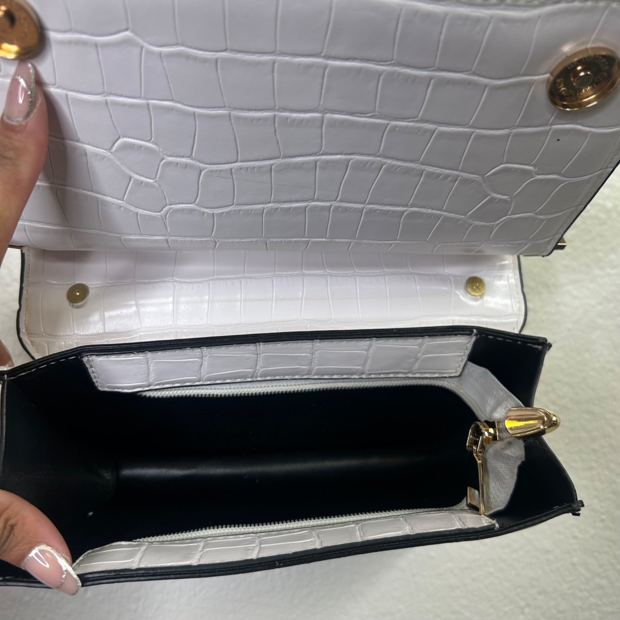White Croc-Embossed Shoulder Bag w/ Gold-Tone Horseshoe Hardware